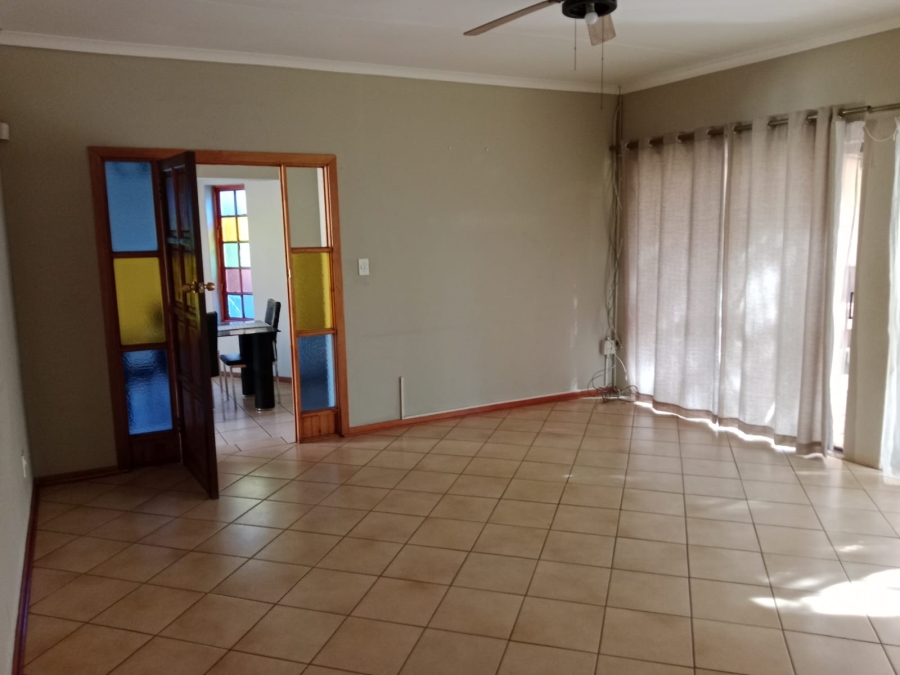 To Let 3 Bedroom Property for Rent in Kuruman Northern Cape